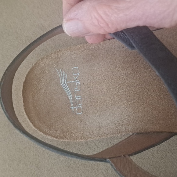 Dansko Navy Leather,adjustable Velcro sandal sz39 Excellent Condition - Picture 2 of 6